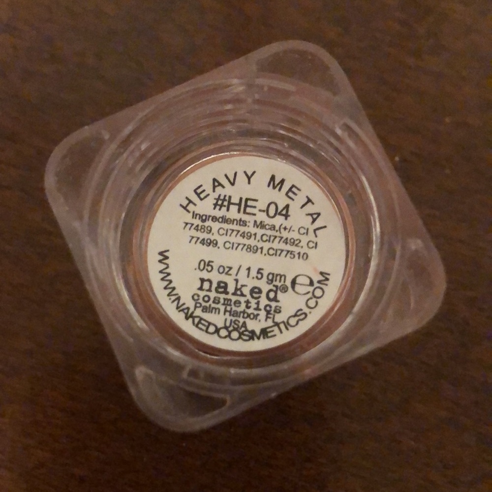Assorted Eye Shadow - Picture 4 of 5